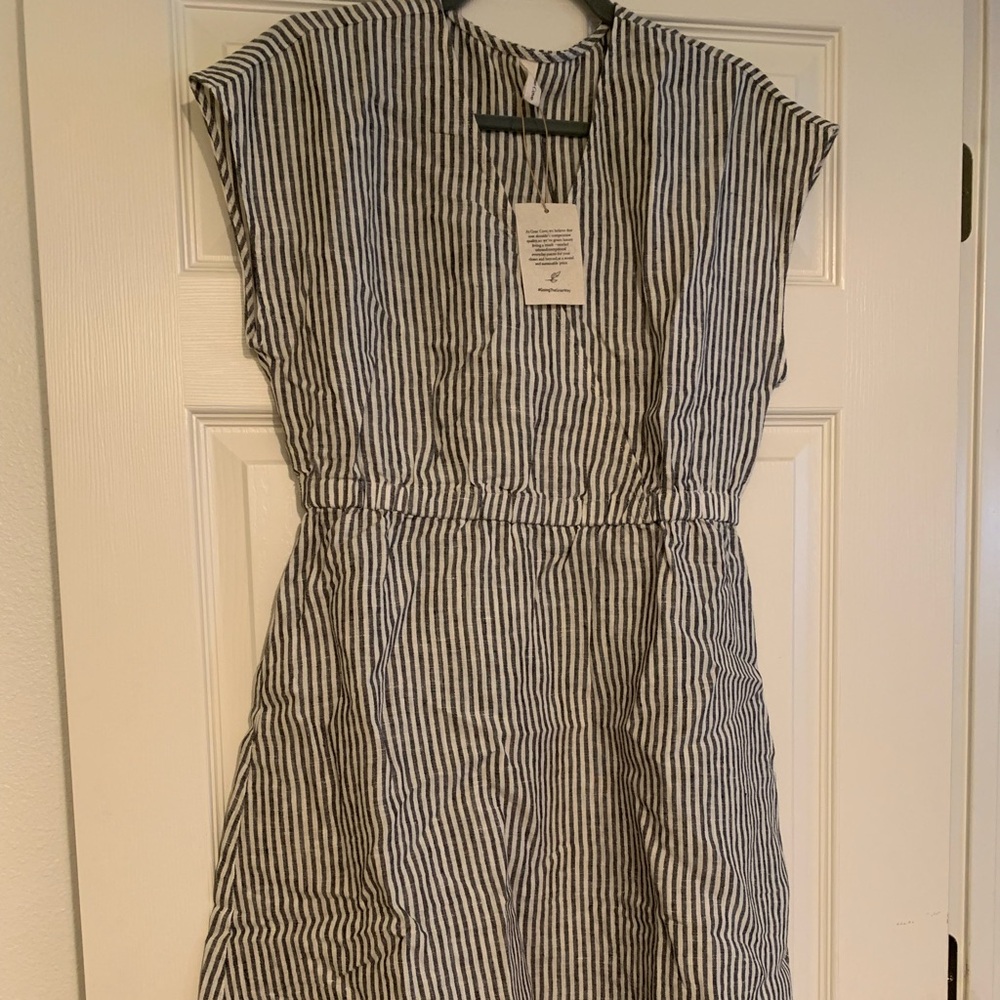 Grae Cove stripe 100 % linen dress size S